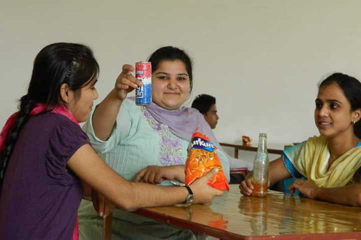 cafeteria